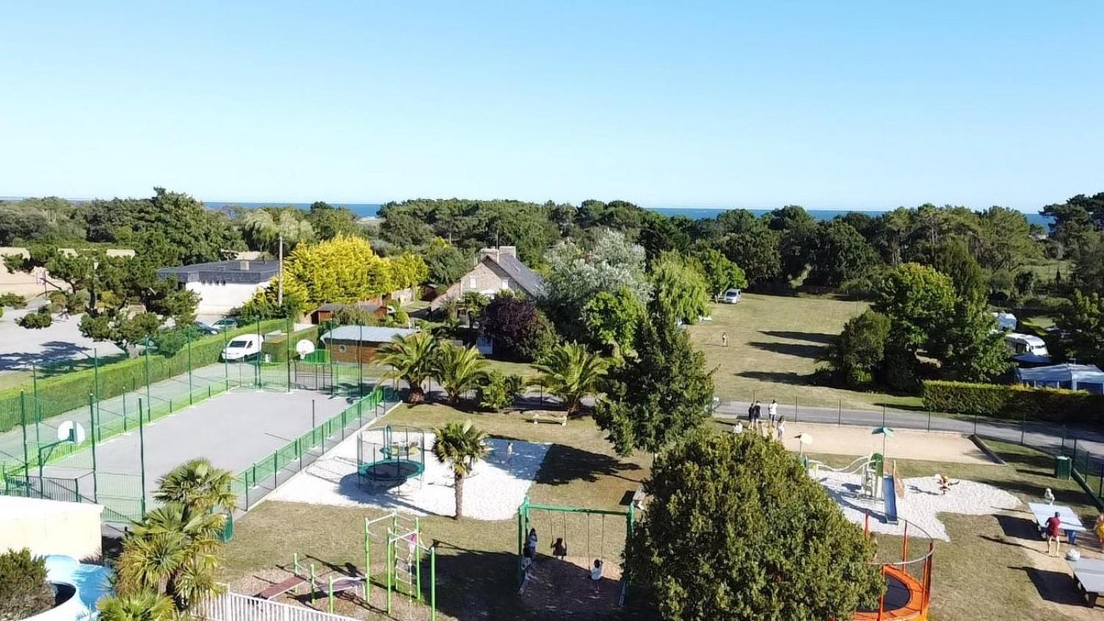 Camping De La Plage De Cleut-Rouz Fouesnant Kültér fotó